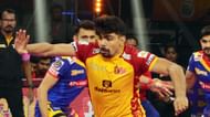 Pawan Sehrawat playing for the Telugu Titans against the U.P. Yoddhas (Image via PKL Media)